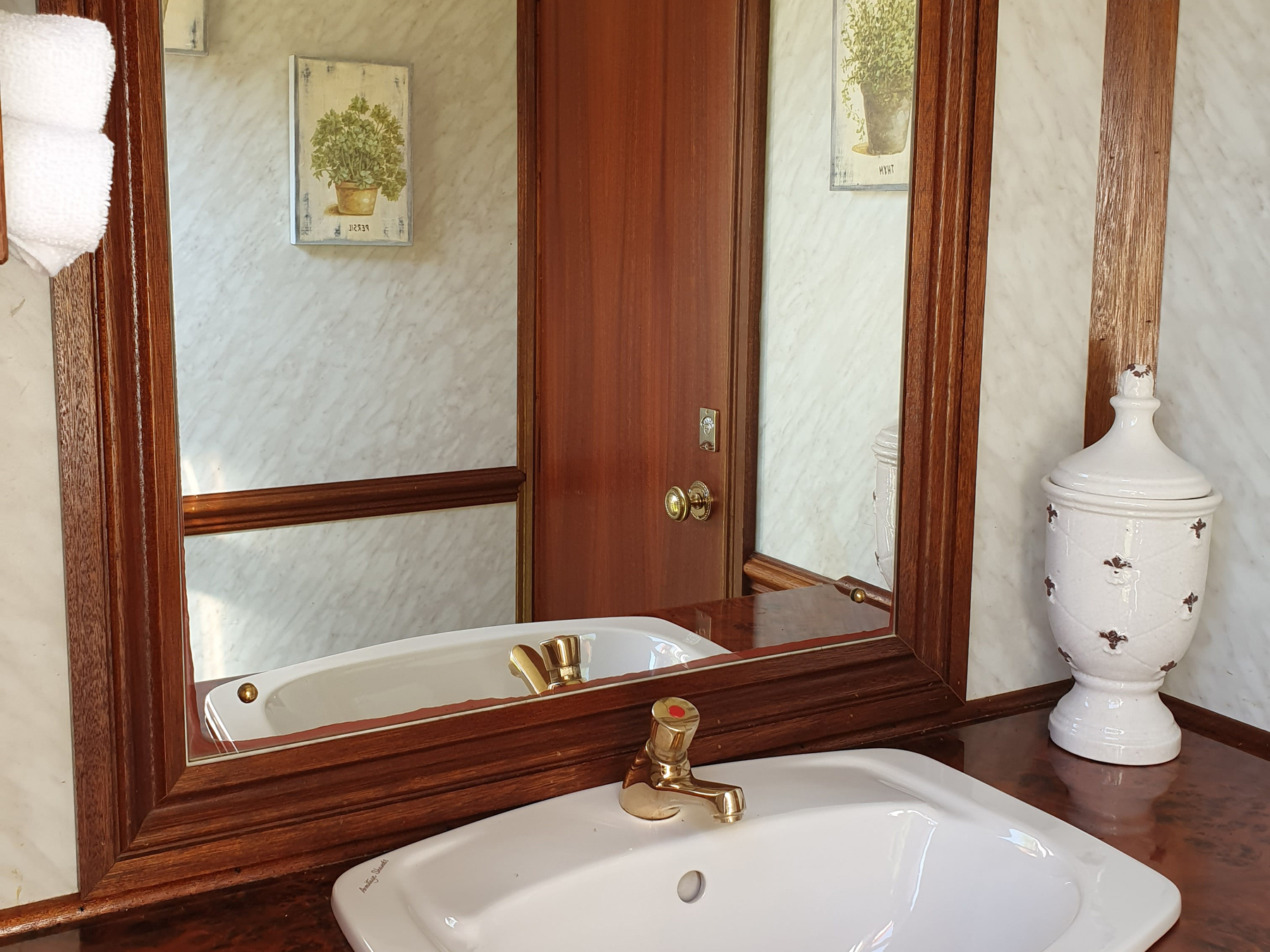Sanitaire_de_luxe_mobiles_evenement_vaud_ssuisse14
