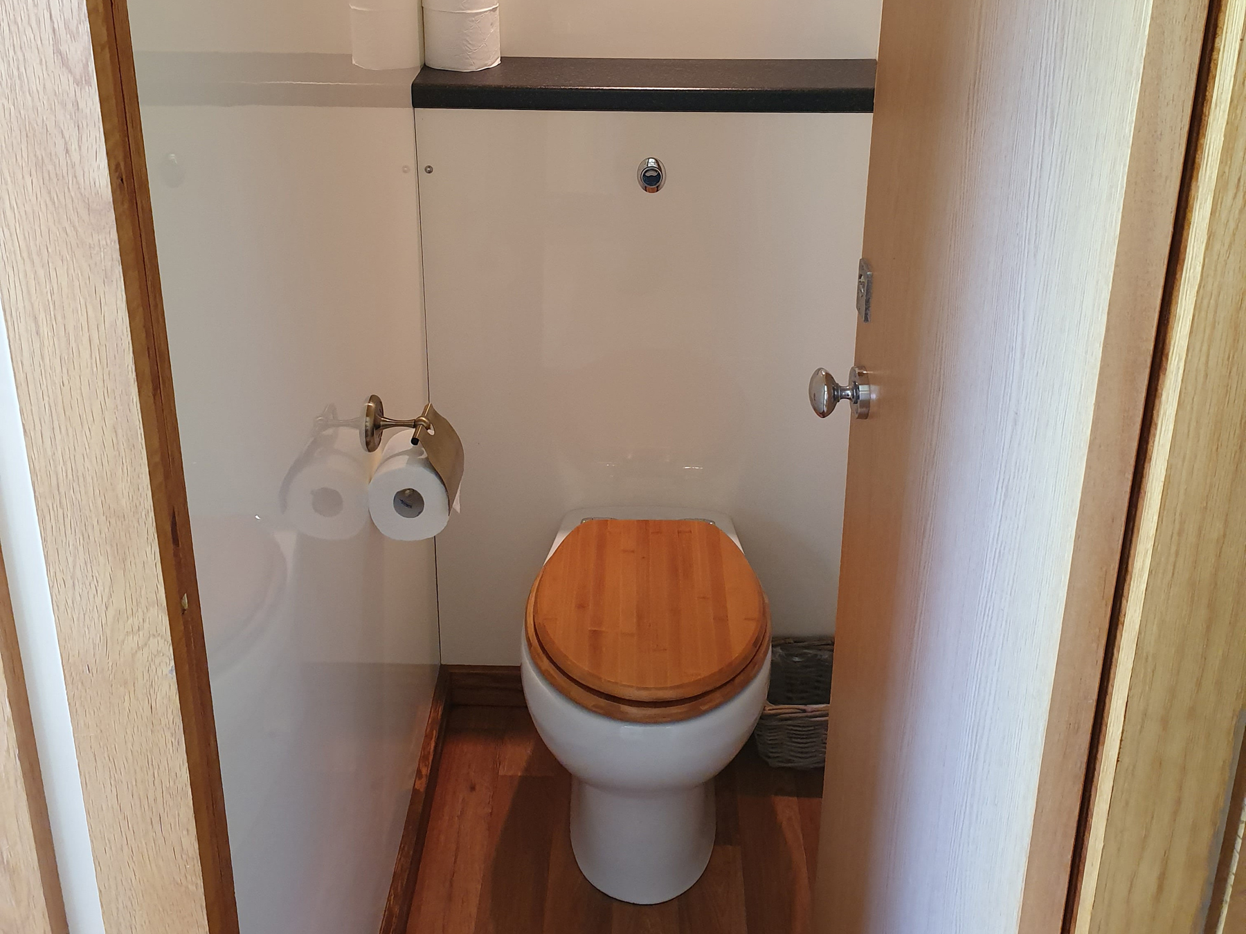 toilettes_mobiles_mariage_anniversaire_geneve_valais_suisse4